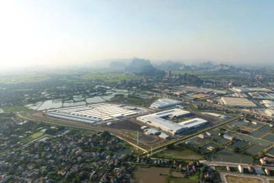 Cơ cấu kinh tế của Gia Viễn chuyển dịch theo hướng tăng tỷ trọng các ngành công nghiệp, xây dựng, thương mại-dịch vụ chiếm 97%. (Ảnh: Văn Lúa)