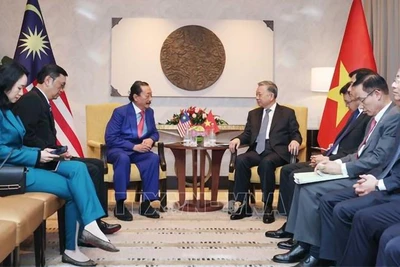 [Ảnh] Tổng Bí thư Tô Lâm tiếp lãnh đạo các tập đoàn lớn tại Malaysia