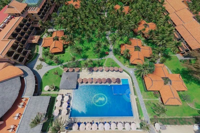 Bình Thuận có nhiều khu nghỉ dưỡng xanh.