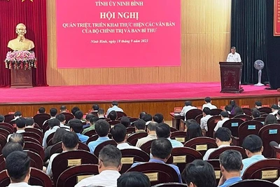 Quang cảnh hội nghị. (Ảnh: XUÂN TRƯỜNG)