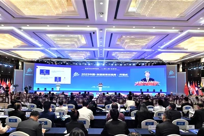 Toàn cảnh lễ khai mạc Tuần lễ Hợp tác giáo dục Trung Quốc-ASEAN.