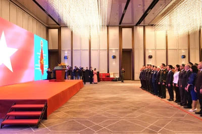 Toàn cảnh hoạt động kỷ niệm 80 năm thành lập Quân đội nhân dân Việt Nam và 35 năm Ngày hội Quốc phòng toàn dân tại Trung Quốc.