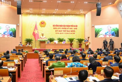 Quang cảnh khai mạc Kỳ họp thứ 20, Hội đồng nhân dân Thành phố Hà Nội khóa XVI, nhiệm kỳ 2021-2026.