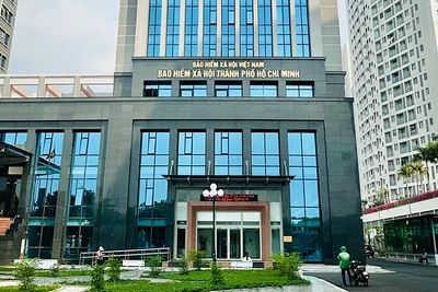 Trụ sở Cơ quan Bảo hiểm xã hội Thành phố Hồ Chí Minh (phường Tân Mỹ, Thành phố Hồ Chí Minh).