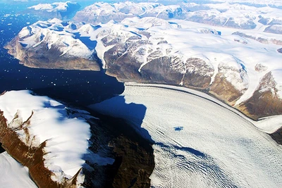 Báo động sông băng tan nhanh