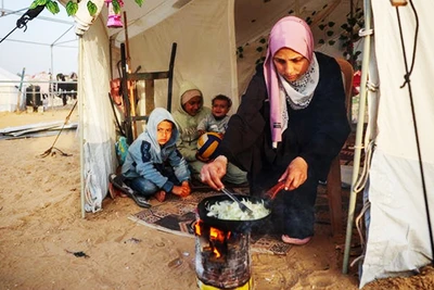 Người dân Gaza sẽ đối mặt nạn đói nếu Israel tiếp tục ngăn viện trợ. Ảnh: AFP