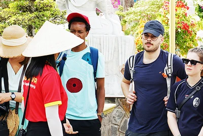 Cập nhật kiến thức cho hướng dẫn viên du lịch nội địa và hướng dẫn viên du lịch quốc tế