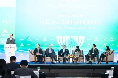 Quang cảnh Phiên toàn thể thứ 4 trong khuôn khổ Diễn đàn Tương lai ASEAN 2025. Ảnh: SƠN TÙNG
