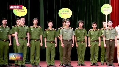 Công an Thủ đô xuất quân 8 đội hình thanh niên tình nguyện hè