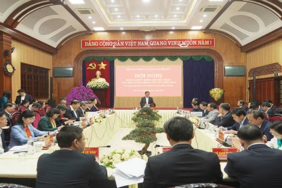 Các đại biểu dự hội nghị.