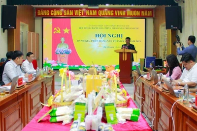Quang cảnh hội nghị đánh giá, phân hạng sản phẩm OCOP thành phố Hà Nội năm 2023.