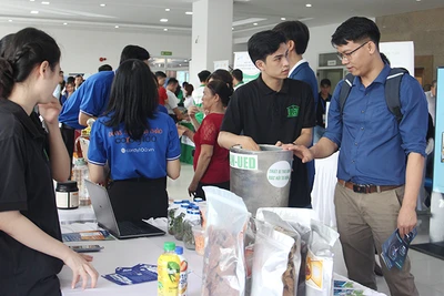 SURF 2022 đã có hơn 3.000 lượt khách tham quan, kết nối.