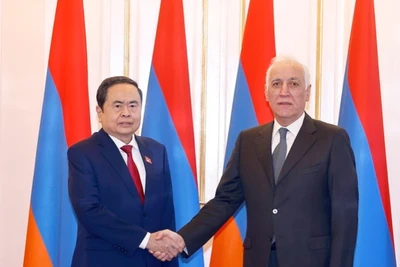 Chủ tịch Quốc hội Trần Thanh Mẫn hội kiến Tổng thống Armenia Vahagn Khachaturyan. (Ảnh: ĐOÀN TẦN/TTXVN)