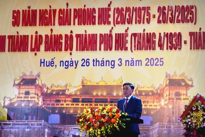 Ủy viên Bộ Chính trị, Thường trực Ban Bí thư Trần Cẩm Tú phát biểu chỉ đạo tại lễ kỷ niệm.