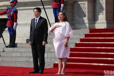 Tổng thống Dina Ercilia Boluarte Zegarra chủ trì lễ đón Chủ tịch nước Lương Cường thăm chính thức Cộng hòa Peru.