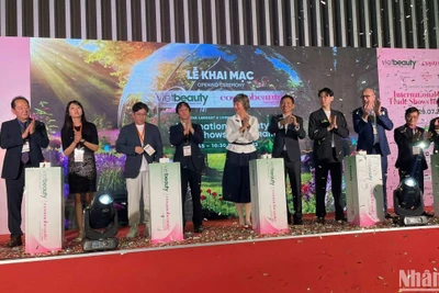 Nghi thức khai mạc Triển lãm quốc tế về ngành làm đẹp - Vietbeauty và Cosmobeauté Vietnam 2023.