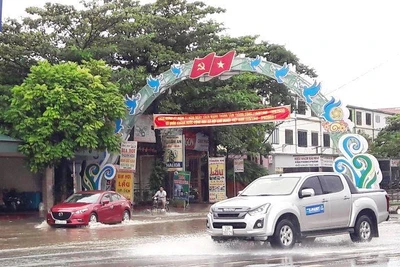 Ngập cục bộ ở thị trấn Hà Trung, tỉnh Thanh Hóa.