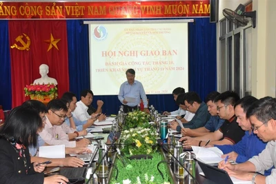 Sở Tài nguyên và Môi trường tỉnh Cao Bằng triển khai nhiệm vụ những tháng cuối năm, trong đó, có phối hợp giải quyết vướng mắc trong giấy chứng nhận quyền sử dụng đất cho người dân. (Ảnh: Sở Tài nguyên và Môi trường Cao Bằng)