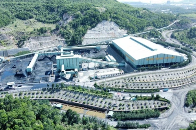 Trung tâm Chế biến và kho than tập trung vùng Hòn Gai (Công ty Tuyển than Hòn Gai, thuộc TKV) được quy hoạch bảo đảm giữ gìn môi trường gắn với phát triển sản xuất. 