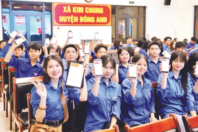 Đoàn Thanh niên xã Kim Chung là lực lượng nòng cốt của các Tổ chuyển đổi số cộng đồng tại địa phương. 