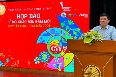 Phó Chủ tịch Ủy ban nhân dân thành phố Thủ Đức Nguyễn Kỳ Phùng giới thiệu những nội dung cơ bản của City Tết Fest Thủ Đức 2025.