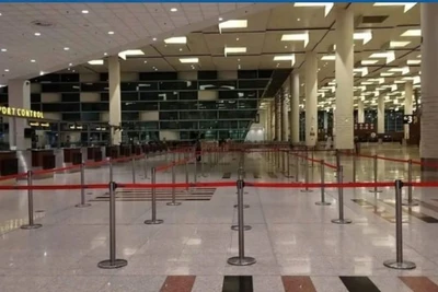 Sân bay quốc tế Islamabad (Pakistan) đóng cửa ngày 7/5/2025. (Ảnh: THX/TTXVN)