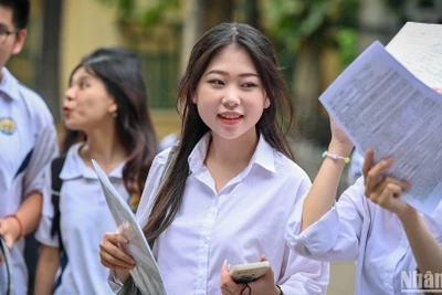 Bộ Giáo dục và Đào tạo giữ nguyên lịch thi tốt nghiệp trung học phổ thông năm 2025 như đã công bố theo kế hoạch. 