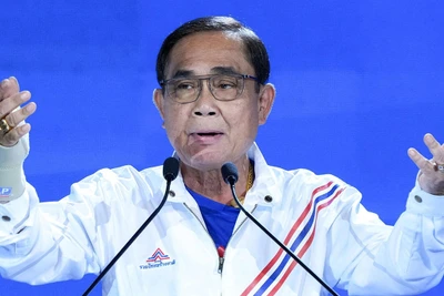 Ông Prayut Chan-o-cha phát biểu tại cuộc họp của đảng UTN. (Ảnh: Thairath)