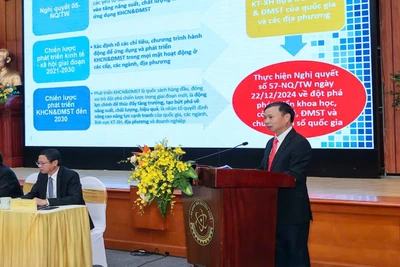 Thứ trưởng Bộ Khoa học và Công nghệ Hoàng Minh phát biểu tại sự kiện