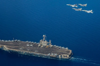 [Video] Biển Đỏ dậy sóng: Tàu sân bay Mỹ bị Houthi tấn công, Mỹ bắn hạ 11 UAV đáp trả