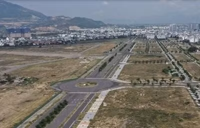 Dự án Khu đô thị thương mại dịch vụ tài chính du lịch Nha Trang của Tập đoàn Phúc Sơn có nhiều sai phạm trong quản lý, sử dụng đất. Ảnh: Báo Lao động