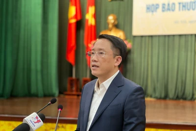 Phó Tổng cục trưởng Tổng cục Thuế Mai Sơn khuyến cáo cách phòng chống lửa đảo tại cuộc họp báo Quý I năm 2024 của Bộ Tài chính.