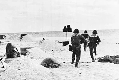 Lực lượng Đặc công hải quân Đoàn 126 tiến công giải phóng đảo Sơn Ca, quần đảo Trường Sa, ngày 25/4/1975. (Ảnh: Lê Nhật/TTXVN)