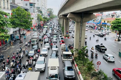 Từ năm 2026, những xe sản xuất từ năm 2017 trở về trước sẽ bị cấm lưu thông ở thành phố Hà Nội và Thành phố Hồ Chí Minh là thông tin không chính xác.