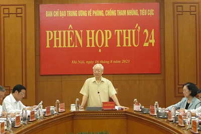 Tổng Bí thư Nguyễn Phú Trọng, Trưởng Ban Chỉ đạo phát biểu tại phiên họp.