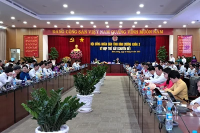 Quang cảnh kỳ họp.