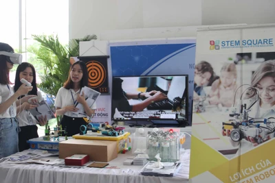 Các dự án khởi nghiệp tại triển lãm.