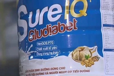 Một hộp sữa được Công an xác định là giả trong vụ án. (Ảnh: VTV)