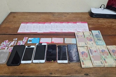 Tang vật thu giữ liên quan đến vụ án. (Ảnh: Công an cung cấp)