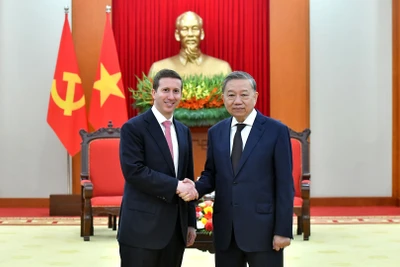 Tổng Bí thư Tô Lâm tiếp ông Jeffrey David Perlman, Tổng giám đốc Quỹ đầu tư Warburg Pincus (Hoa Kỳ).