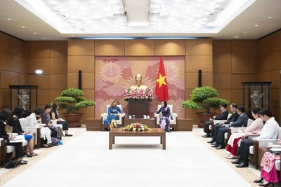 Quang cảnh buổi tiếp.