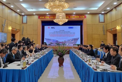 Quang cảnh Tọa đàm.