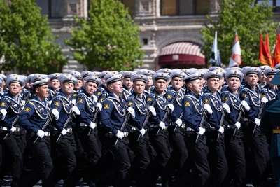 Đội hình duyệt binh tại Quảng trường Đỏ. (Ảnh: THANH THỂ)