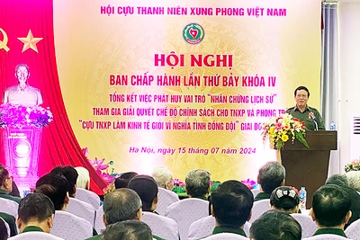 Đồng chí Vũ Trọng Kim phát biểu ý kiến tại hội nghị.