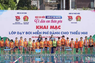 Khởi động hàng loạt công trình chăm lo thiếu nhi cả nước