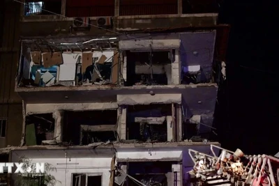 Cảnh đổ nát sau một vụ tấn công tại Damascus, Syria. (Ảnh: THX/TTXVN)