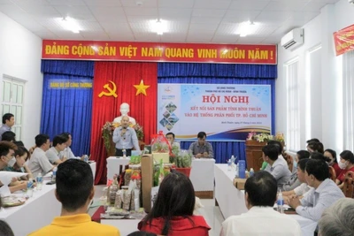 Ông Nguyễn Nguyên Phương, Phó Giám đốc Sở Công thương TP Hồ Chí Minh phát biểu tại Hội nghị.