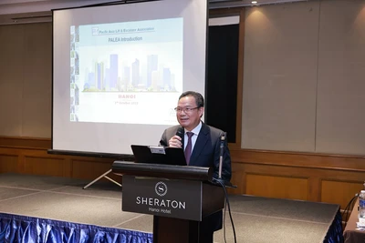 Thứ trưởng Lao động-Thương binh và Xã hội Lê Văn Thanh phát biểu tại hội thảo. 