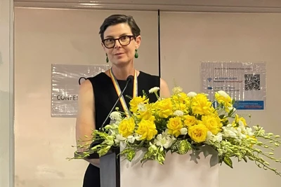 Tiến sĩ Angela Pratt, Trưởng Đại diện Tổ chức Y tế thế giới tại Việt Nam phát biểu tại hội thảo.
