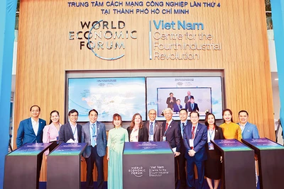 Các đại biểu tại lễ khánh thành Trung tâm Cách mạng công nghiệp lần thứ tư tại Thành phố Hồ Chí Minh. (Ảnh BTC)